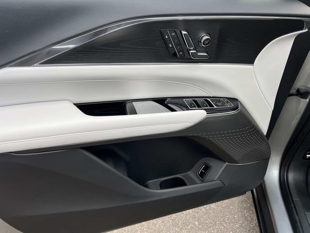 Certified 2024 Cadillac Lyriq Luxury w/ LPO, Floor Liner Package AWD/4WD image 15