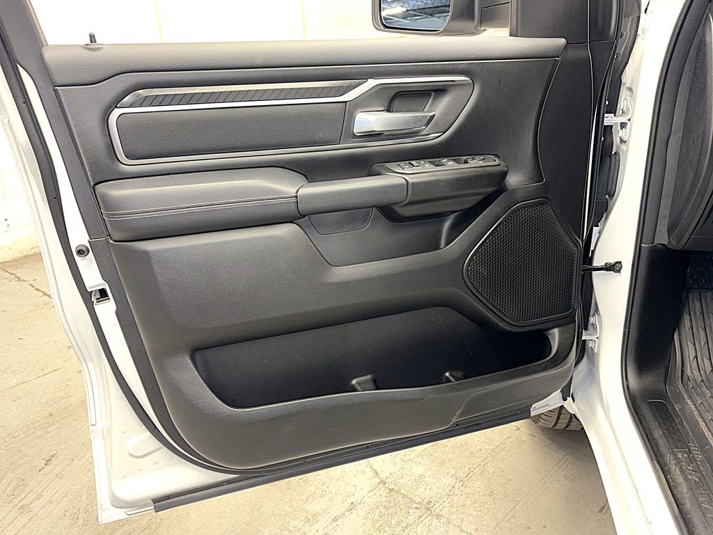 Used 2025 RAM 1500 Big Horn AWD/4WD image 27