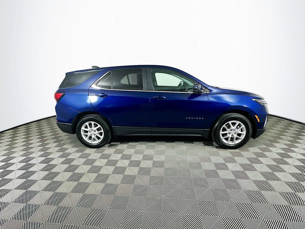 Used 2023 Chevrolet Equinox LT image 11