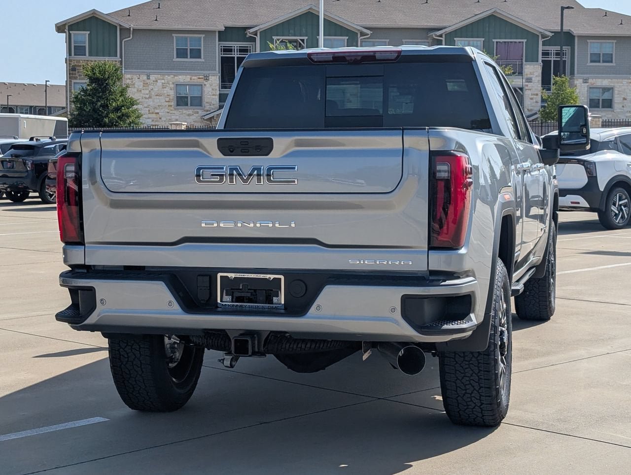 New 2026 GMC Sierra 2500 Denali Ultimate AWD/4WD image 4