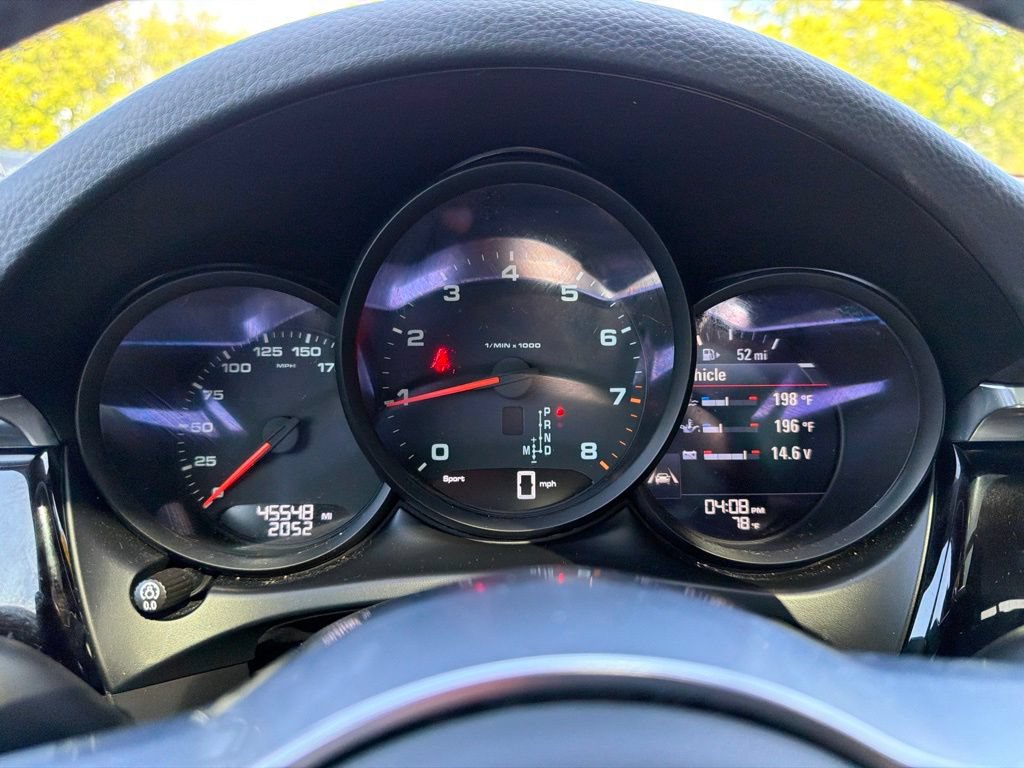 Used 2020 Porsche Macan AWD/4WD image 28