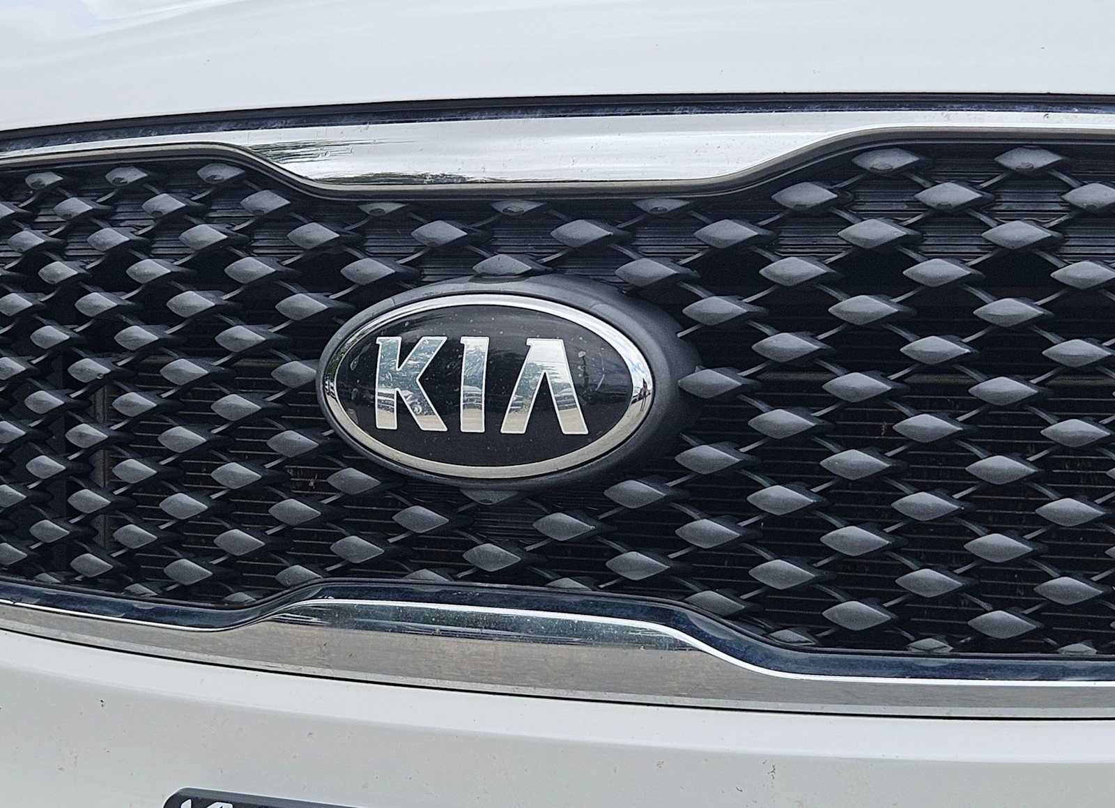 Used 2018 Kia Sorento FWD image 11