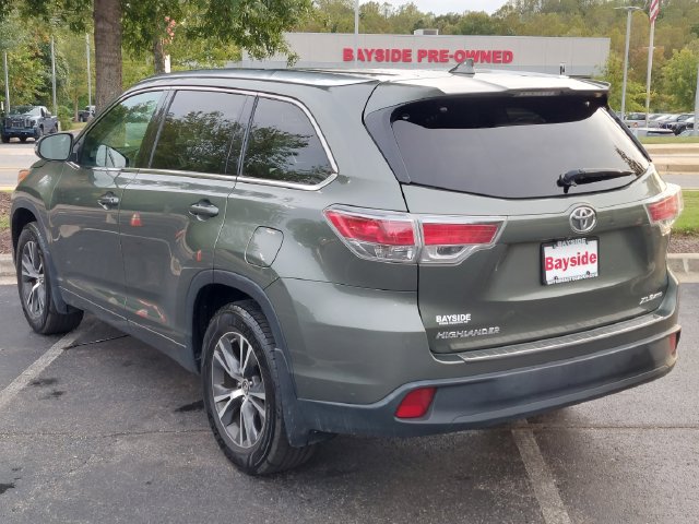 Used 2016 Toyota Highlander XLE AWD/4WD image 15