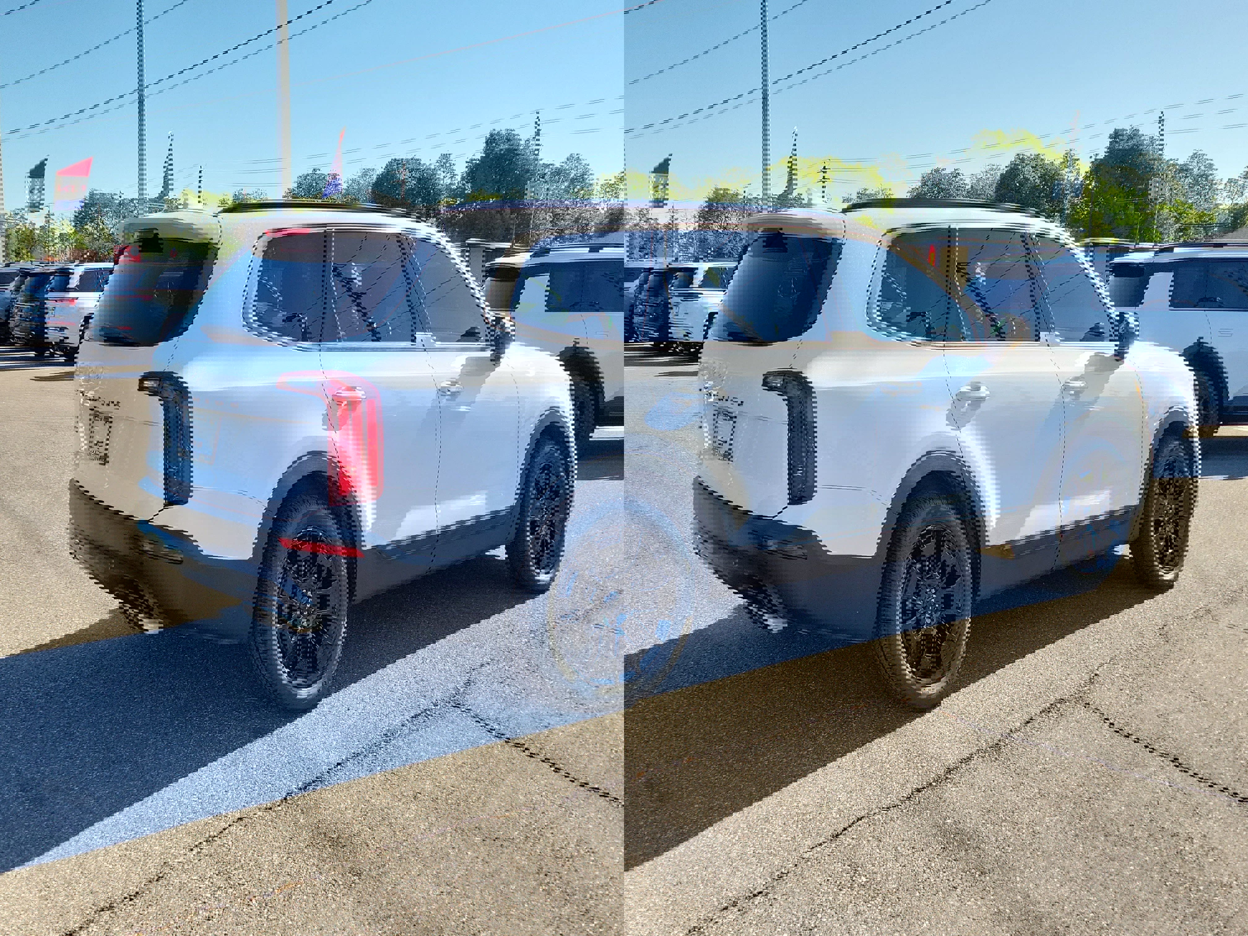 Certified 2022 Kia Telluride SX w/ SX Prestige Package AWD/4WD image 6