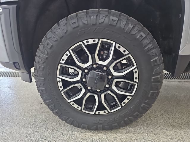 Used 2024 GMC Sierra 2500 Denali Ultimate AWD/4WD image 24