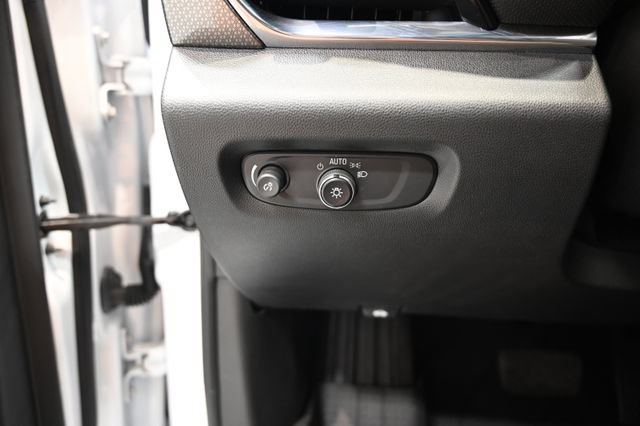 Used 2022 Chevrolet Traverse Premier w/ LPO, Floor Liner Package AWD/4WD image 26