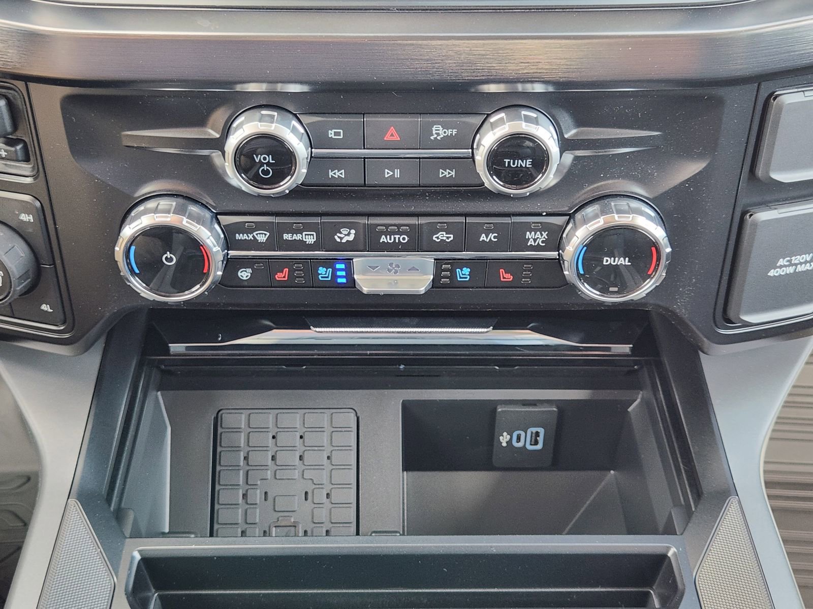 New 2026 Ford F250 Lariat w/ Tremor Off-Road Package image 19