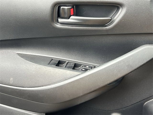 Used 2022 Toyota Corolla LE image 15