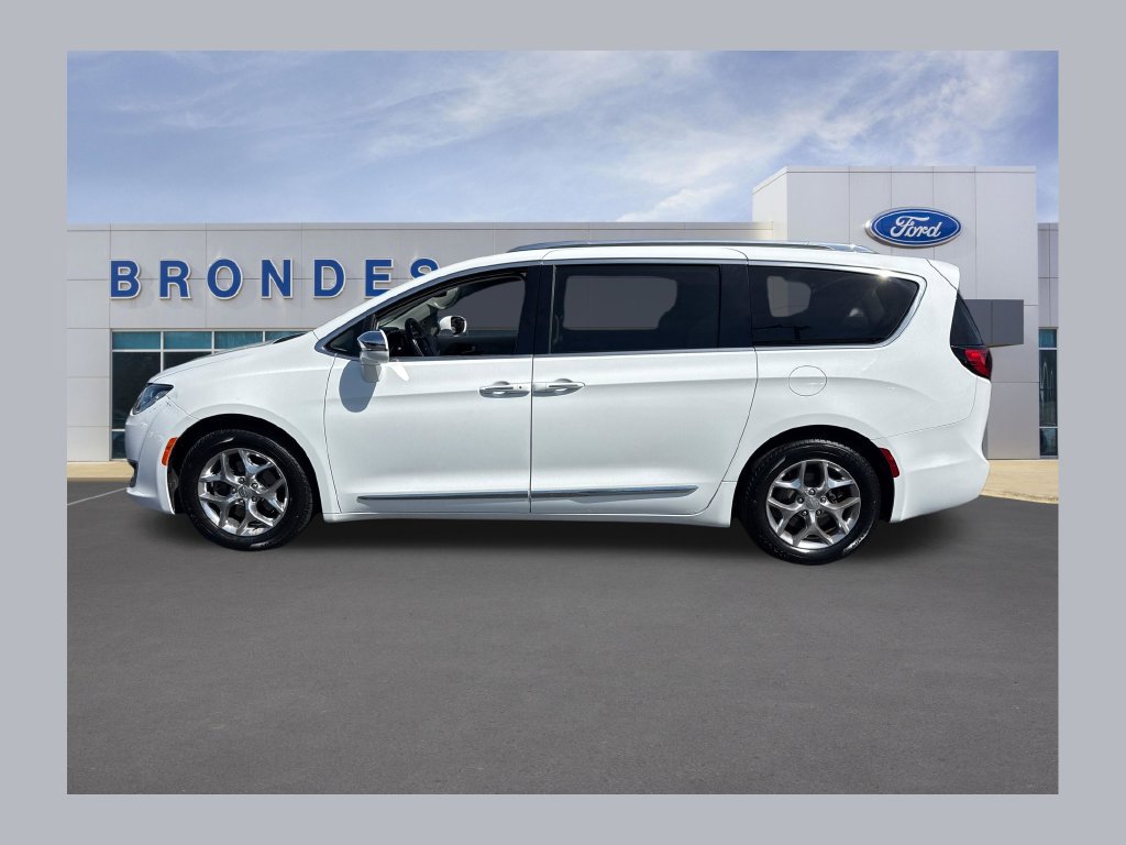 Used 2018 Chrysler Pacifica Limited FWD 360° Tour