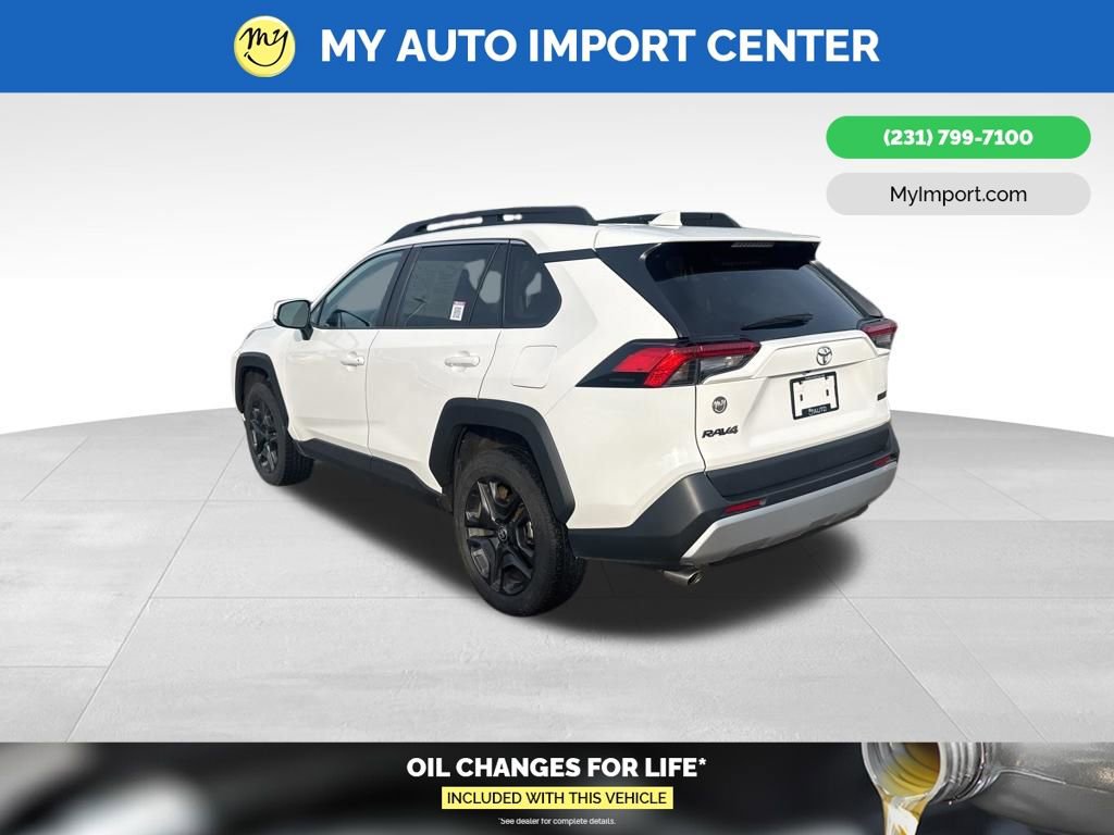 Used 2024 Toyota RAV4 Adventure image 5