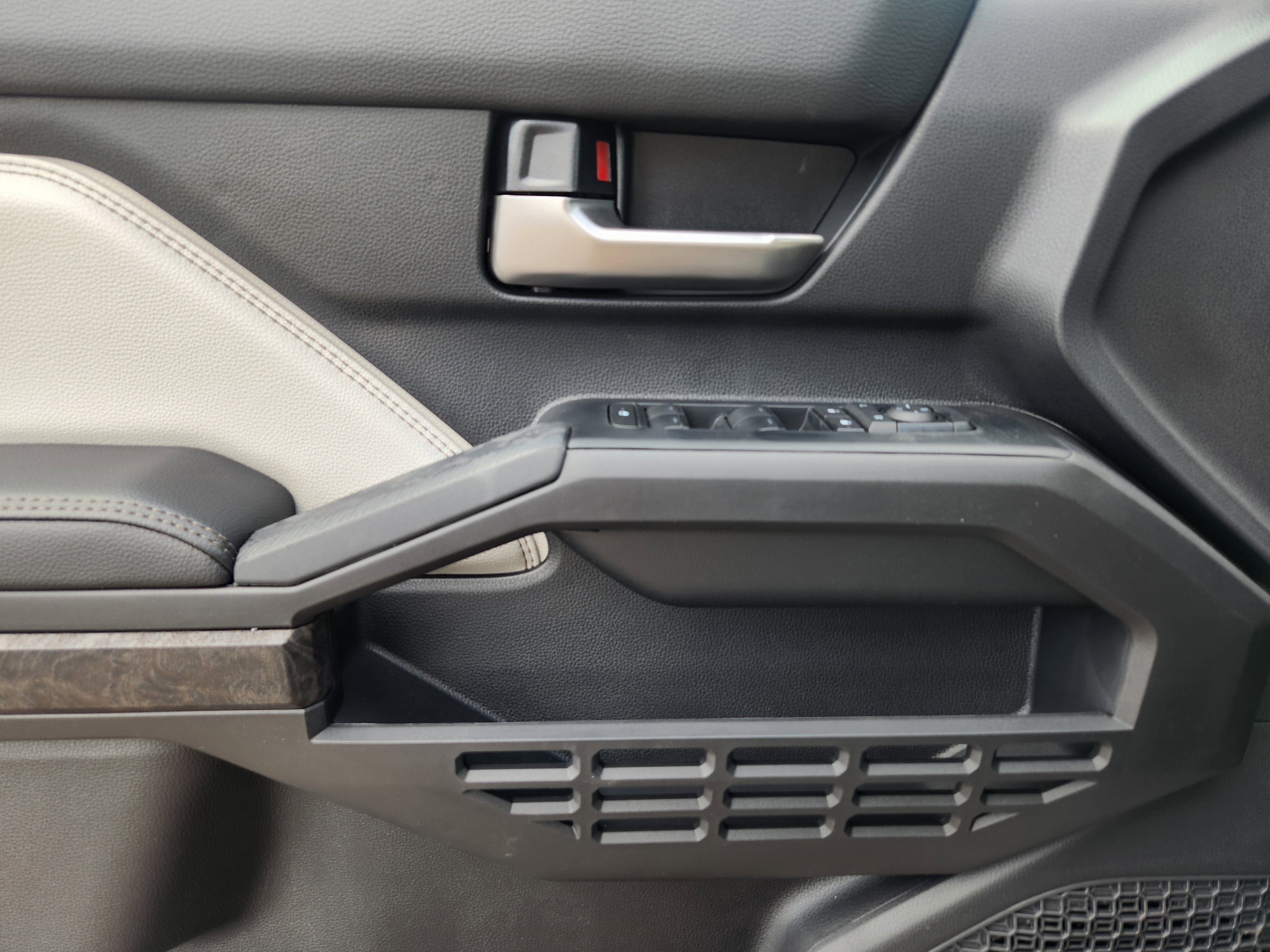 New 2026 Toyota Tacoma Limited AWD/4WD image 21