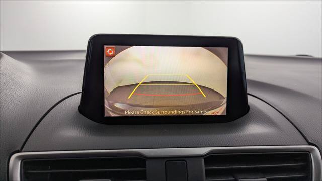 Used 2018 MAZDA MAZDA3 Sport FWD image 26