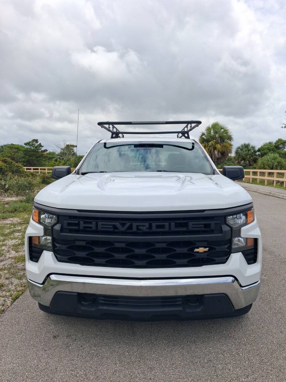 Used 2023 Chevrolet Silverado 1500 W/T w/ Trailering Package AWD/4WD image 3