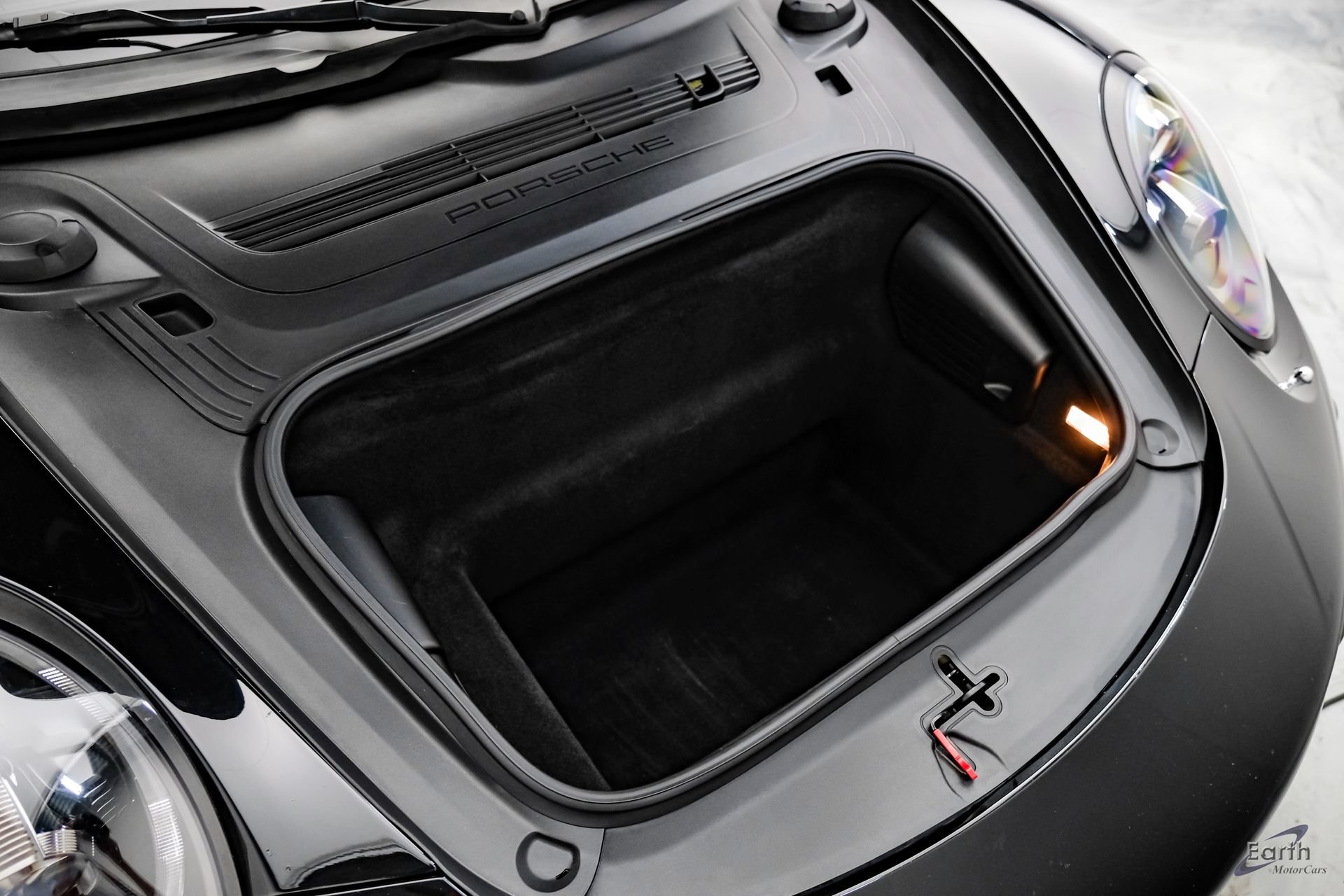 Used 2017 Porsche 911 Turbo AWD/4WD image 97