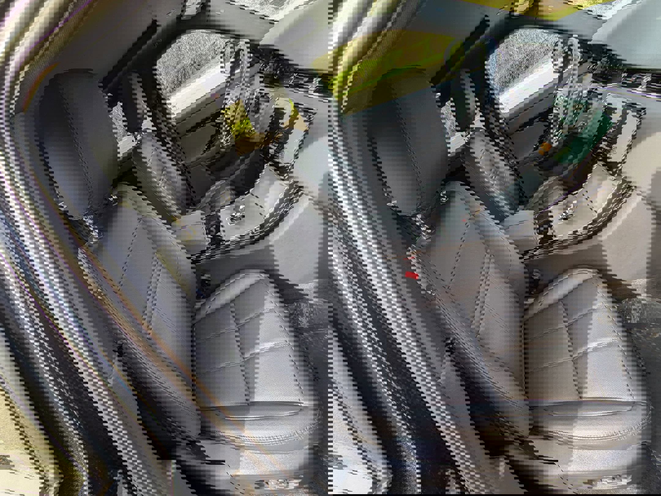 Certified 2025 Land Rover Range Rover Evoque S image 30