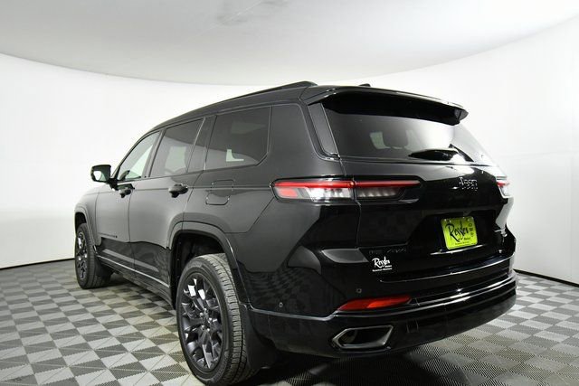 Used 2023 Jeep Grand Cherokee L Summit w/ High Altitude Package image 13