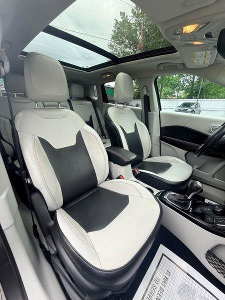 Used 2020 Jeep Compass Limited w/ Safety & Security Group AWD/4WD image 15