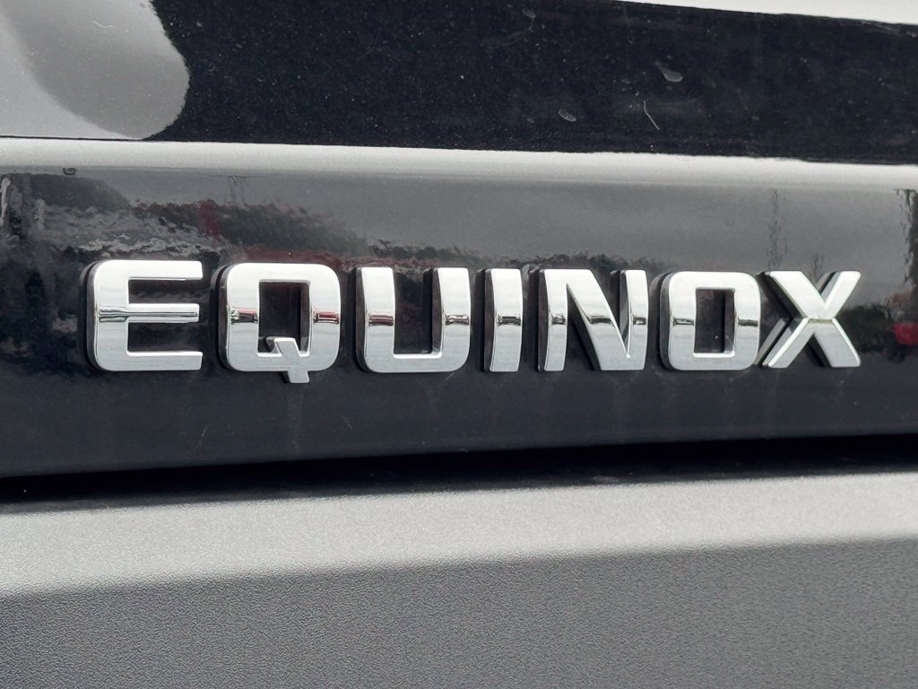 Used 2026 Chevrolet Equinox LT FWD image 10