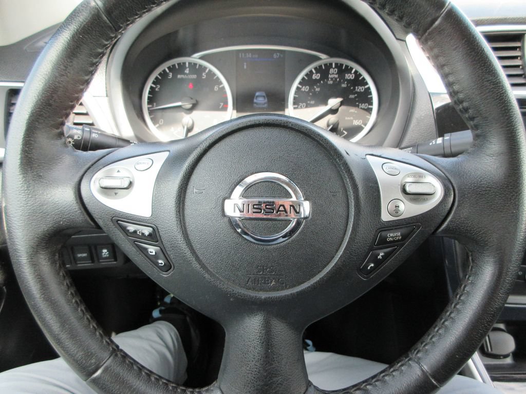 Used 2019 Nissan Sentra SR FWD image 22