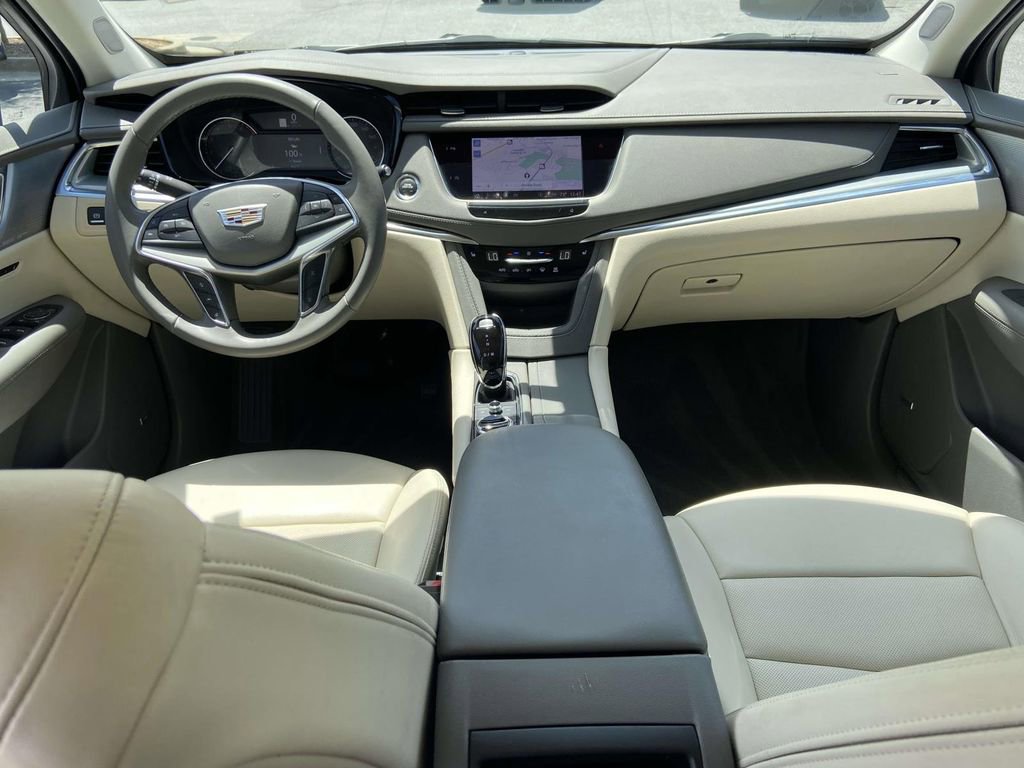 Certified 2023 Cadillac XT5 Premium Luxury FWD image 14