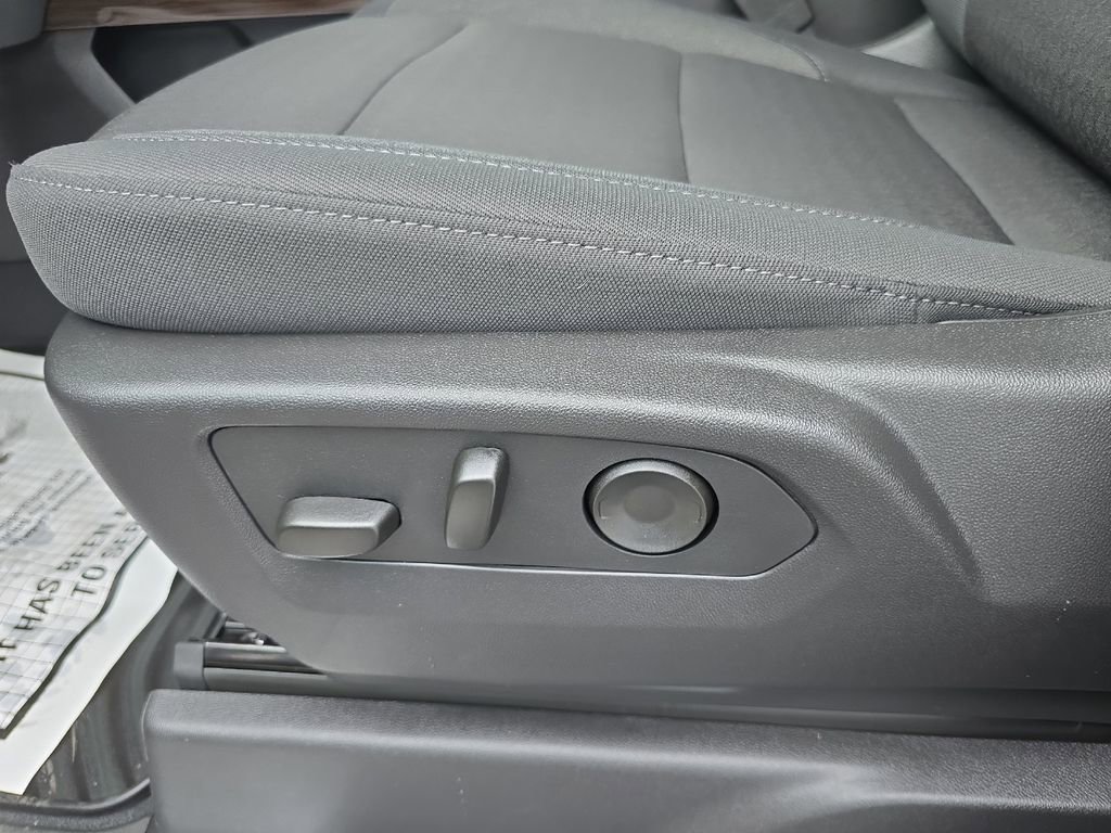 New 2026 Chevrolet Silverado 1500 RST w/ Convenience Package II image 24