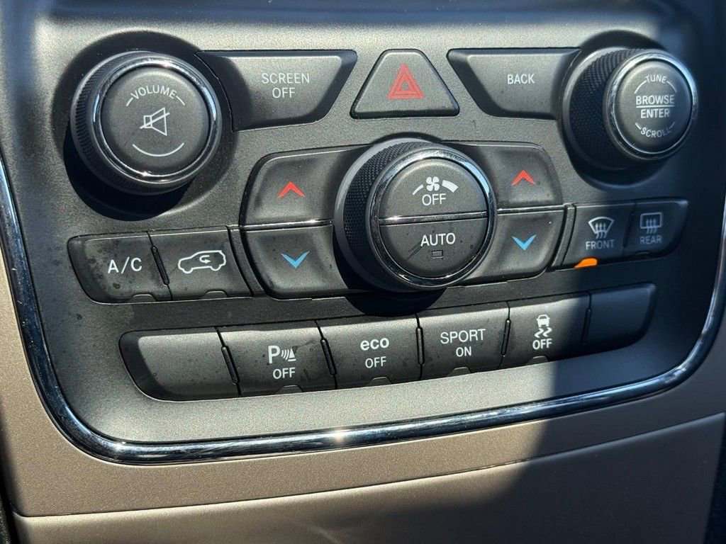 Used 2017 Jeep Grand Cherokee Overland image 22