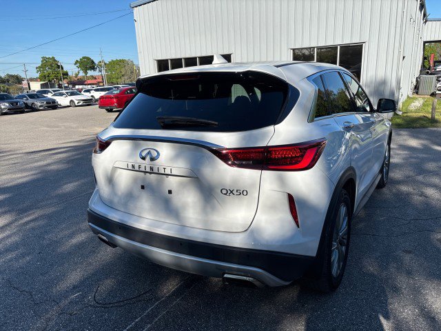 Used 2023 INFINITI QX50 Pure image 9