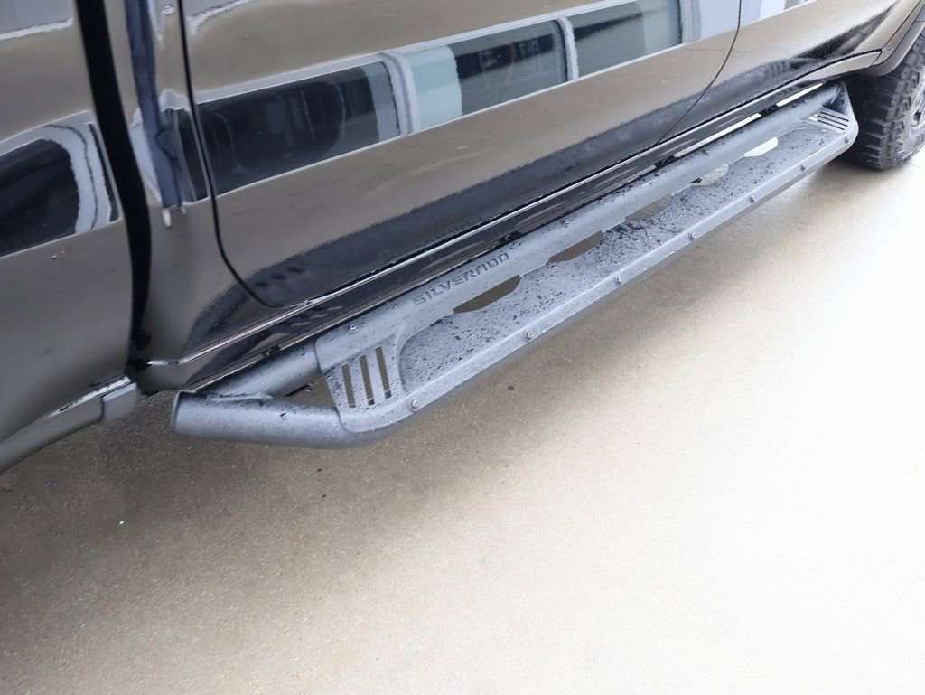 New 2026 Chevrolet Silverado 1500 ZR2 image 39