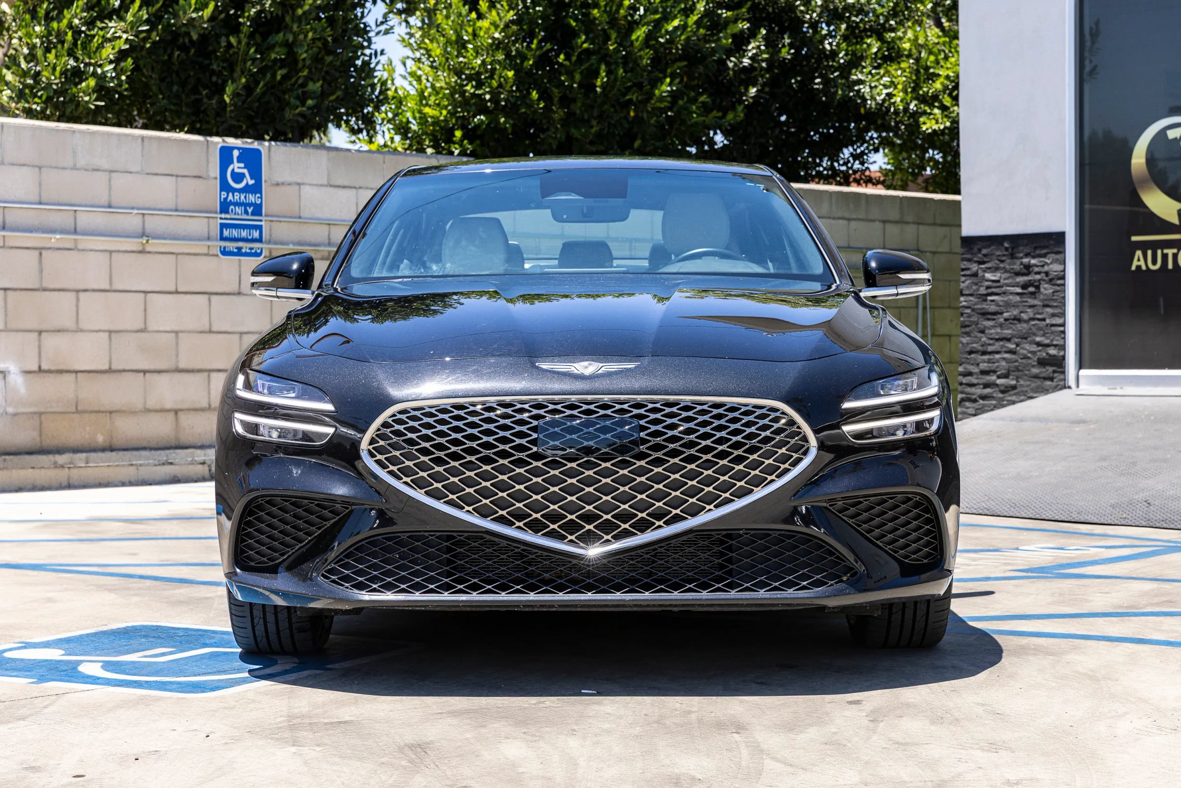 Used 2025 Genesis G70 2.5T RWD image 4