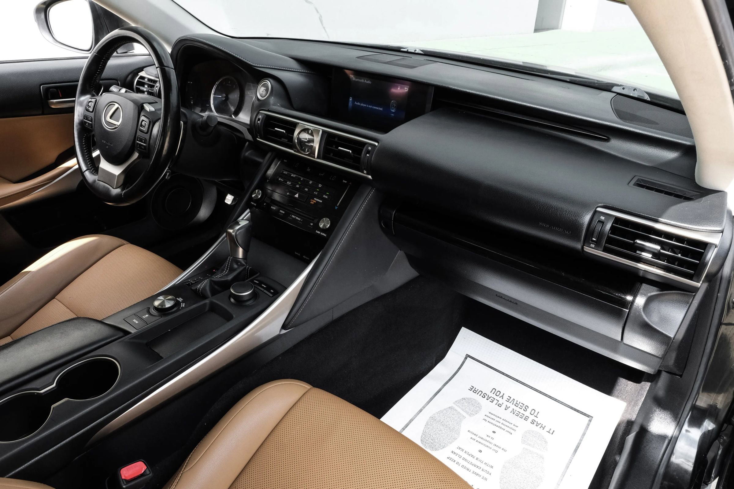 Used 2018 Lexus IS 300 w/ Accessory Package 2 image 11