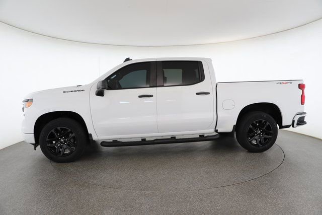 Used 2023 Chevrolet Silverado 1500 Custom w/ LPO, Dark Essentials Package image 5
