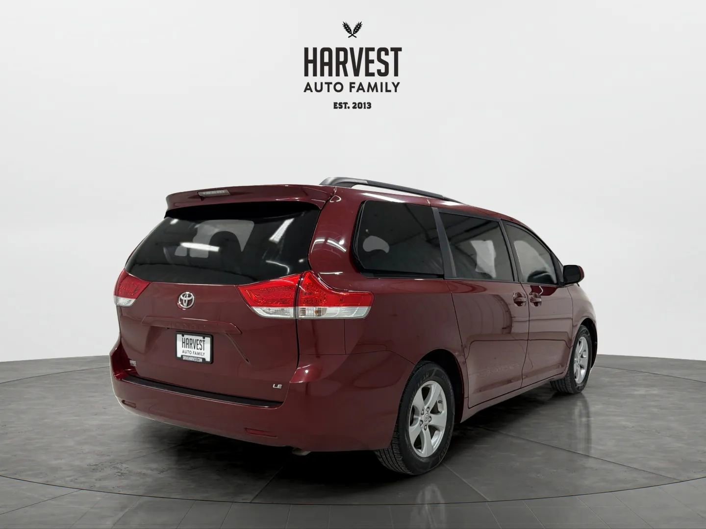 Used 2011 Toyota Sienna LE FWD image 6