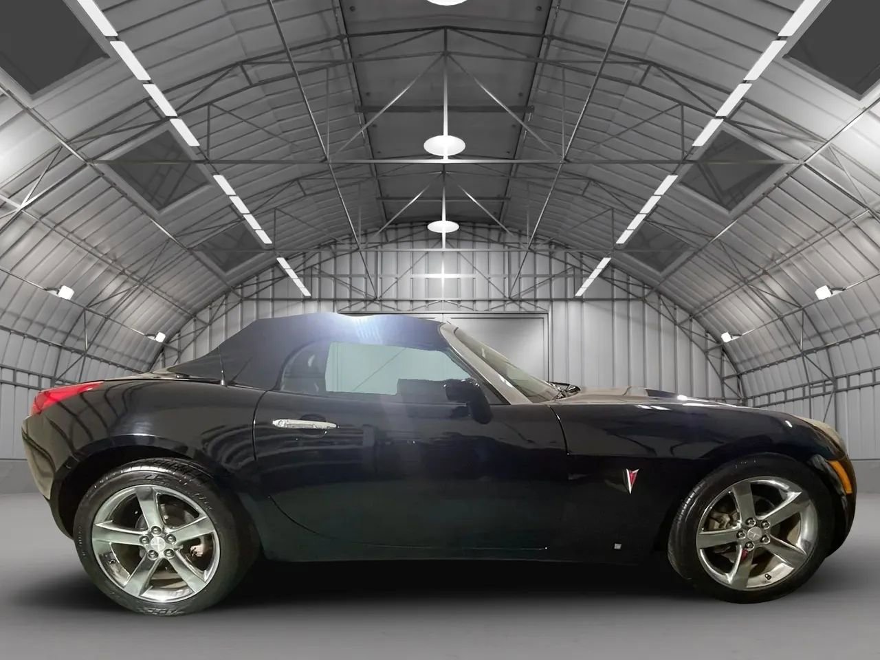 Used 2008 Pontiac Solstice GXP w/ Premium Package image 11