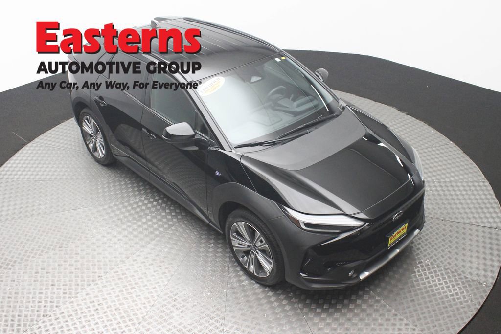 Used 2023 Subaru Solterra AWD image 3