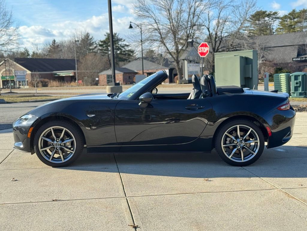 Used 2023 MAZDA MX-5 Miata Grand Touring image 18