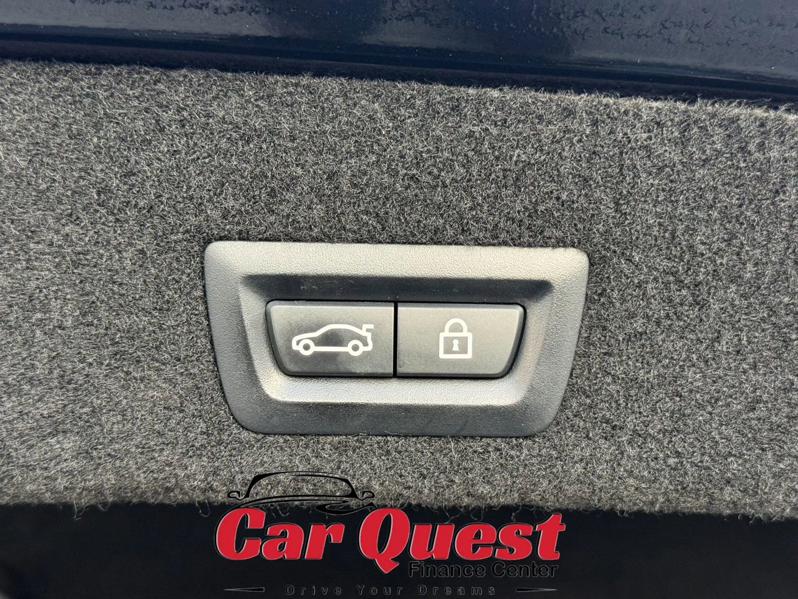 Used 2018 BMW 750i xDrive image 15