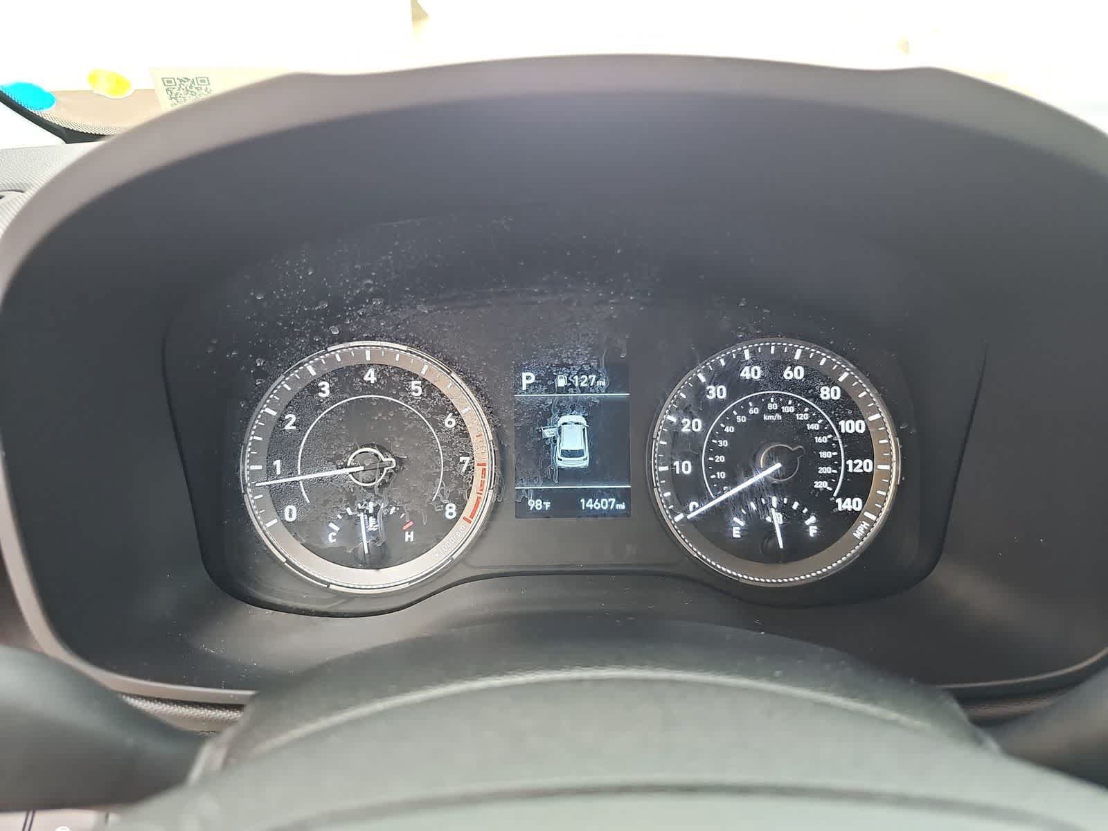 Used 2022 Hyundai Venue SEL FWD image 22