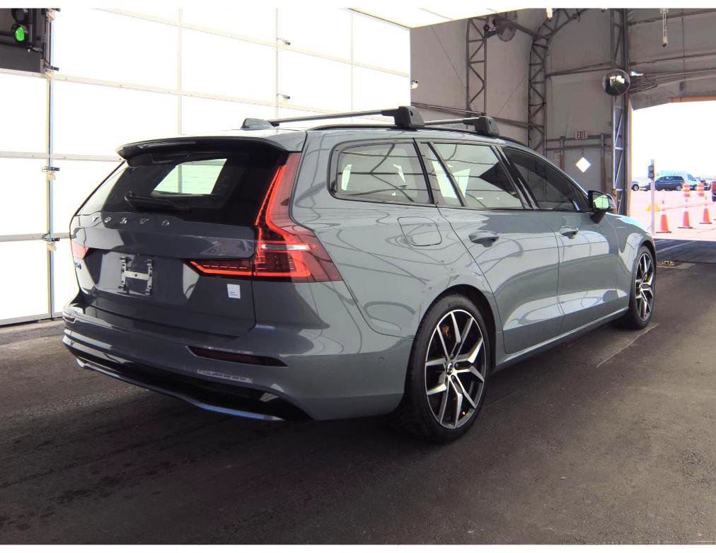 Used 2024 Volvo V60 T8 Polestar AWD/4WD image 4