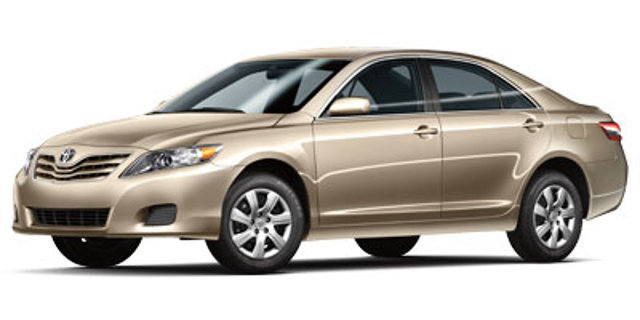 Used 2011 Toyota Camry SE w/ Sport Leather Pkg FWD image 1