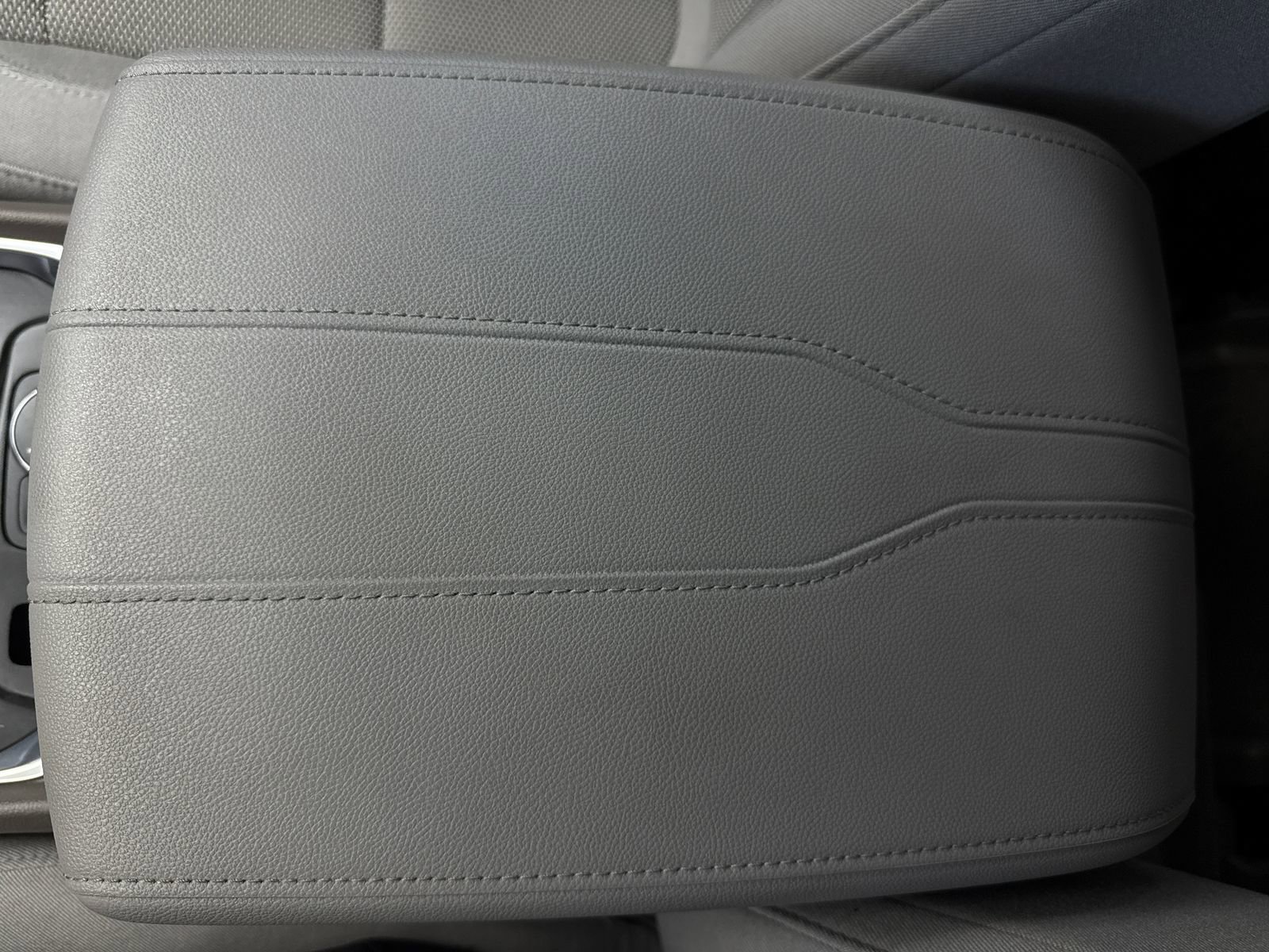 Used 2019 Chevrolet Traverse LT image 31