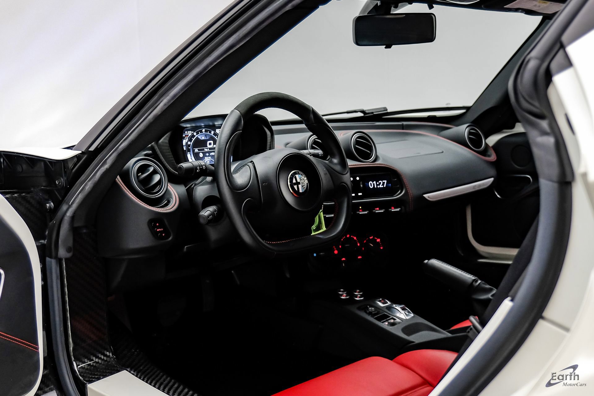Used 2015 Alfa Romeo 4C Coupe w/ Leather Interior Group image 39