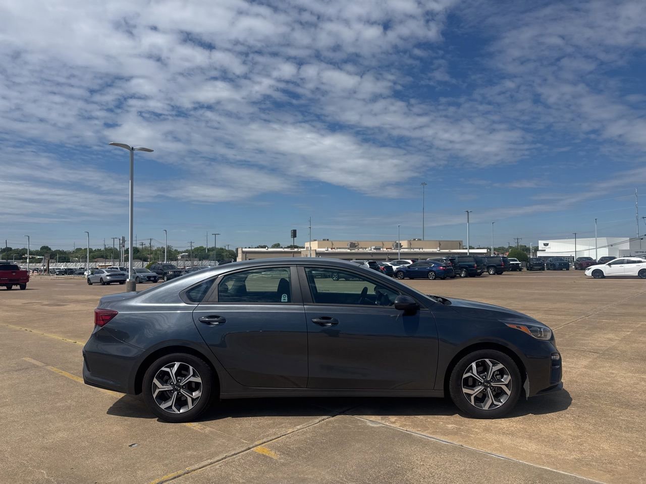 Used 2021 Kia Forte LXS image 25