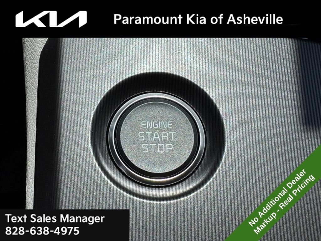 New 2026 Kia Sportage EX w/ EX Panoramic Sunroof Package AWD/4WD image 14