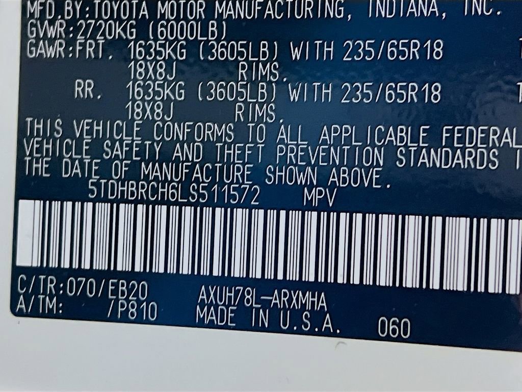 Certified 2020 Toyota Highlander XLE AWD/4WD image 34