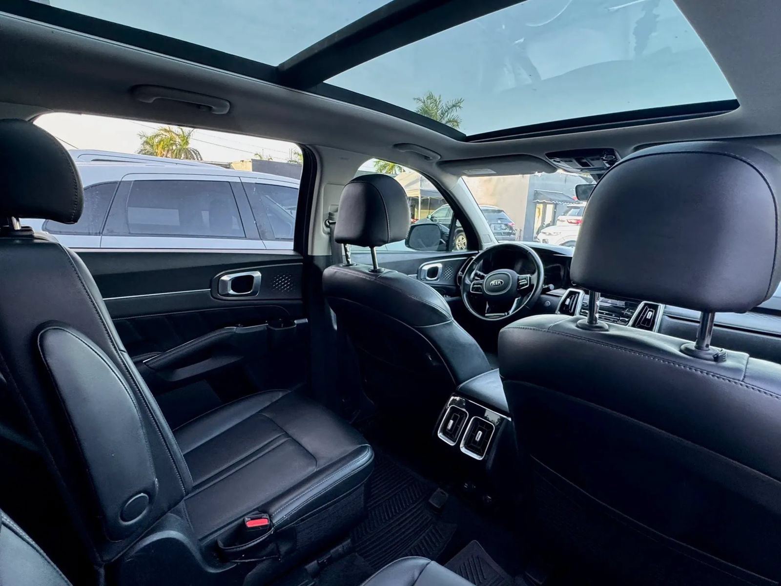 Used 2021 Kia Sorento SX FWD image 23