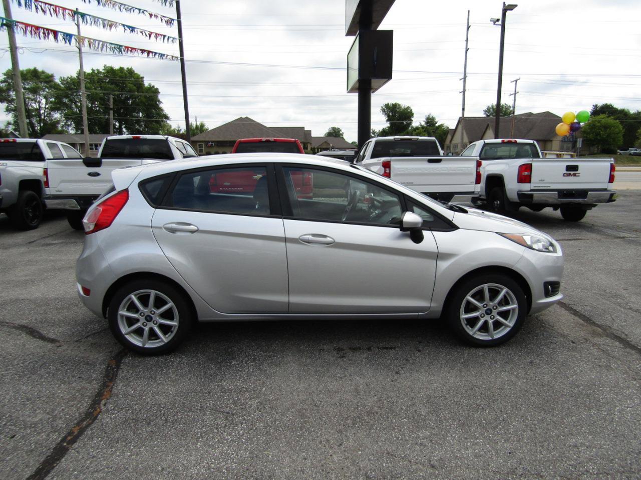 Used 2019 Ford Fiesta SE w/ Equipment Group 201A FWD image 8
