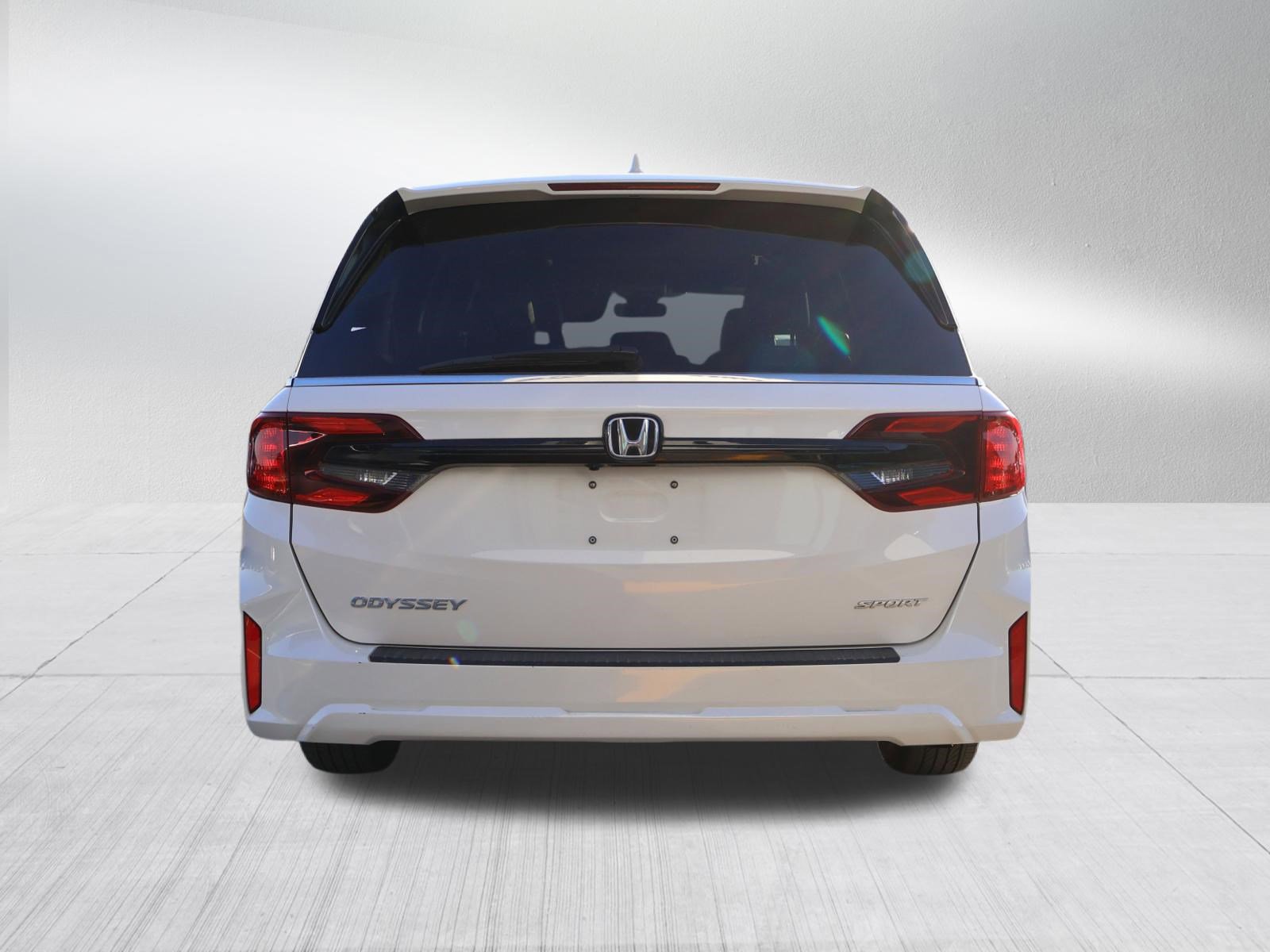 Used 2025 Honda Odyssey Sport-L image 6