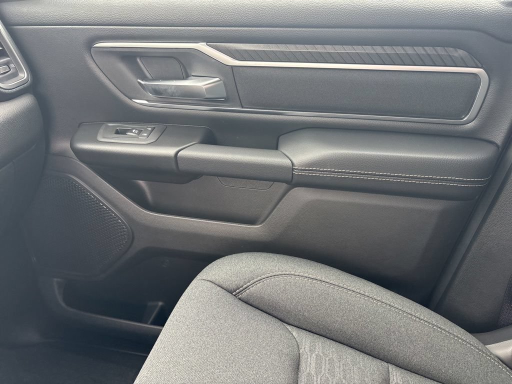 New 2026 RAM 1500 Big Horn AWD/4WD image 33