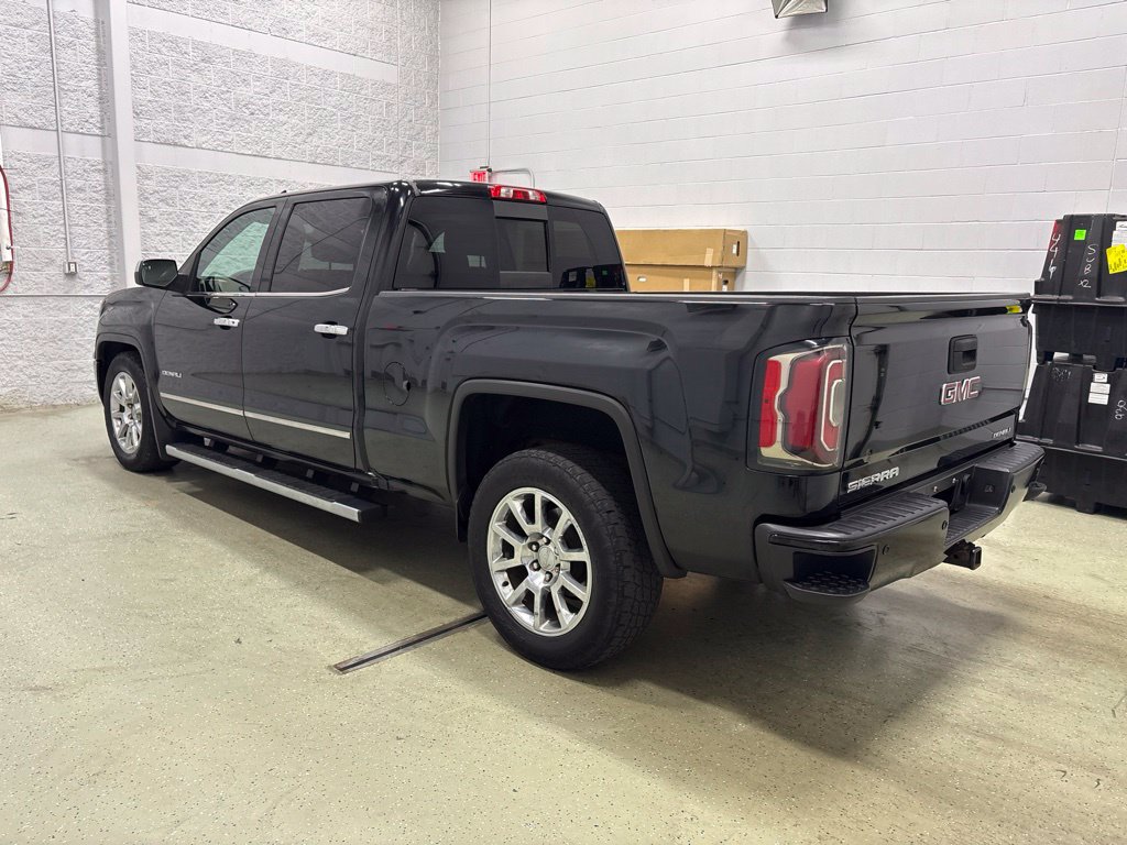 Used 2017 GMC Sierra 1500 Denali AWD/4WD image 7