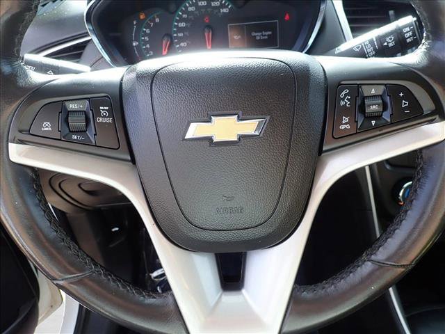 Used 2022 Chevrolet Trax LT w/ Driver Confidence Package image 15